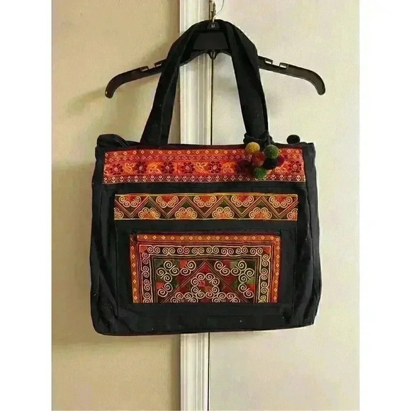 Unbranded Handbags - UNBRANDED PURSE/TOTE‎ black boho embroidered with zipper closure and pompoms